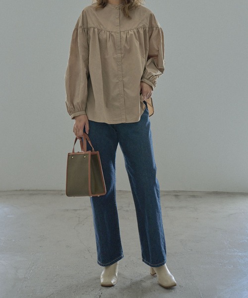 Fashion Letter（ファッションレター）の「スイッチングAラインボリュームブラウス（シャツ/ブラウス・レディース・ブラック/ベージュ/ブラウン/オフホワイト・M）」の7枚目の写真