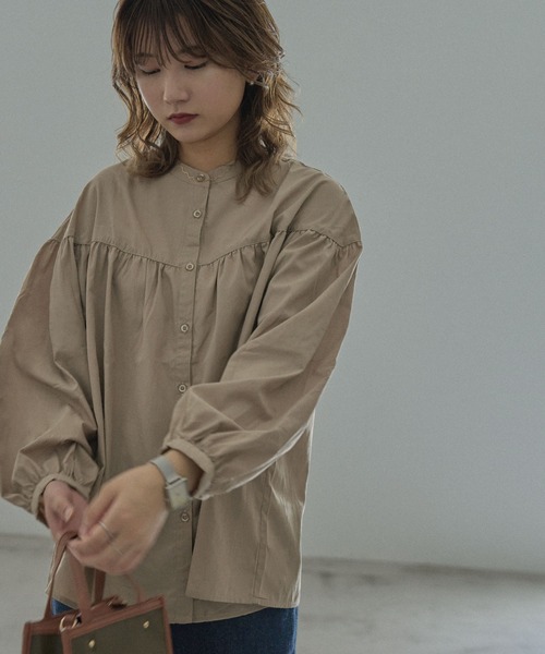 Fashion Letter（ファッションレター）の「スイッチングAラインボリュームブラウス（シャツ/ブラウス・レディース・ブラック/ベージュ/ブラウン/オフホワイト・M）」の14枚目の写真