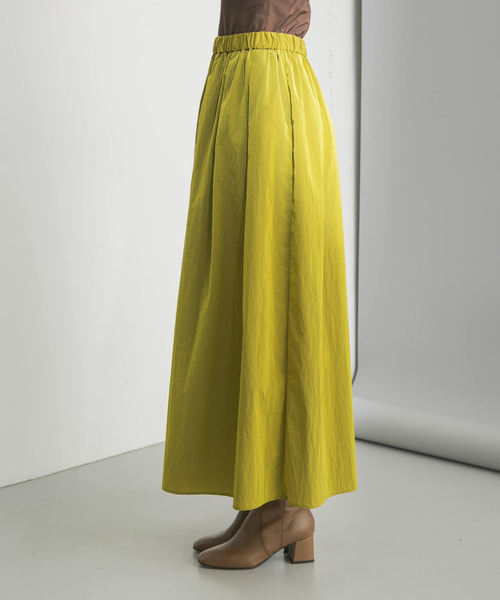 URBAN RESEARCH（アーバンリサーチ）の「ギャザーボリュームスカート（スカート・レディース・ブルー系その他/イエロー系その他/ベージュ・FREE）」の22枚目の写真