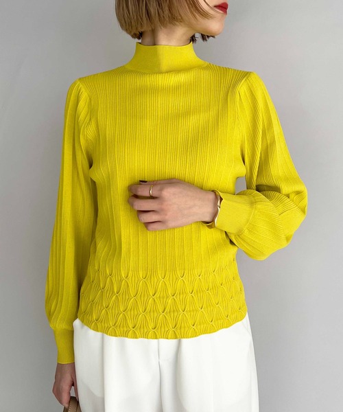 PICCIN（ピッチン）の「Wシャーリングハイネックニット（ニット/セーター・レディース・ホワイト/ブラック/イエロー/ブルー・M）」の4枚目の写真