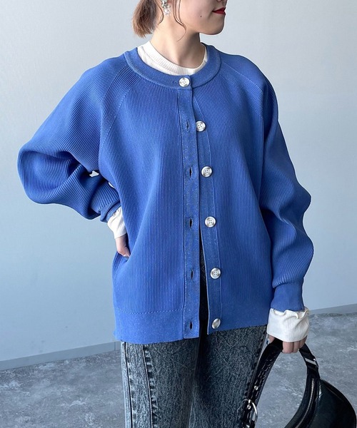 PAGEBOY(ページボーイ)の「クリスピードルマンカーディガン(カーディガン/ボレロ・レディース・グリーン/レッド/パープル/ブラック/オフホワイト・FREE)」の4枚目の写真