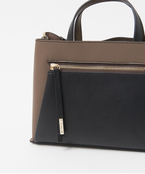 LOWELL things（ロウェル　シングス）の「Slash/仕切りセパレートショルダーミニBAG NEWカラー（トートバッグ・レディース・ライトブルー/アイボリー/キャメル/スミクロ・フリー）」の11枚目の写真