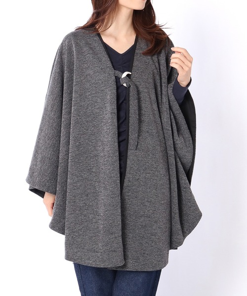 ONEME（ワンム）の「【 ONEME 】 ポタリーパーツポンチョ（ポンチョ・レディース・グレイッシュベージュ/ブラック・FREE）」の4枚目の写真