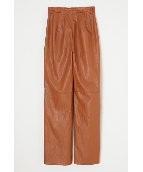 MOUSSY(マウジー)の「FAUX LEATHER FRONT TUCK パンツ(その他パンツ・レディース・ブラウン/ネイビー・0/2/1)」の14枚目の写真