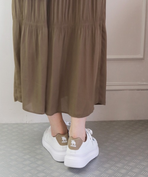 moz（モズ）の「moz(モズ)厚底 ボリュームソールスニーカー（スニーカー・レディース・ベージュ/ブラック/ブルー/ピンク・LL/M/L/S）」の6枚目の写真