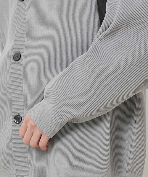 JUNRED(ジュンレッド)の「リブニットオーバーサイズカーディガン(カーディガン/ボレロ・メンズ・チャコールグレー/ライトグレー/グリーン/ブルー系その他4/ベージュ系その他・S/M/L)」の16枚目の写真