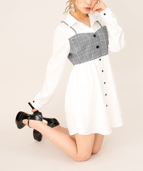 Diable baiser(ディアブルベーゼ)の「ビスチェ風シャツワンピース【M~3L】(ワンピース・レディース・ホワイト・MEDIUM/LARGE/X-LARGE/XX-LARGE)」の3枚目の写真