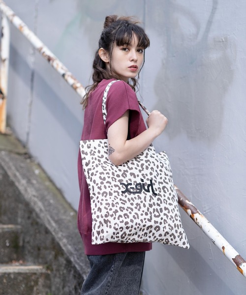 X-girl(エックスガール)の「MILLS LOGO TOTE BAG/ミルズロゴ トートバッグ(トートバッグ・レディース・ホワイト/ベージュ/ブルー・ONE SIZE)」の13枚目の写真