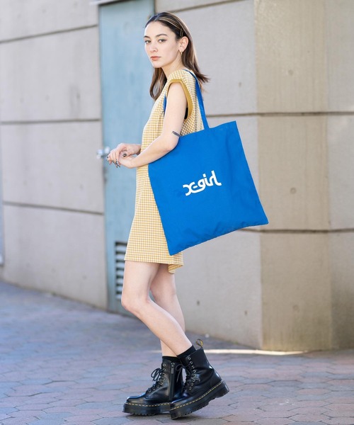 X-girl(エックスガール)の「MILLS LOGO TOTE BAG/ミルズロゴ トートバッグ(トートバッグ・レディース・ホワイト/ベージュ/ブルー・ONE SIZE)」の14枚目の写真