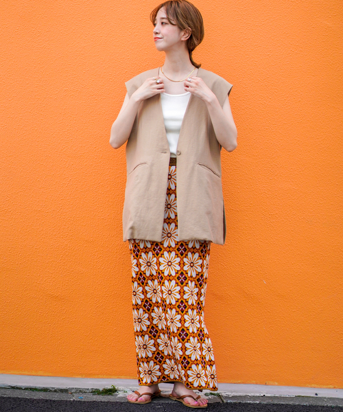 Simplicite(サンプリシテ)の「ダブルジャガード柄ニットスカート(スカート・レディース・ブラック/オレンジ/ブルー・FREE)」の13枚目の写真