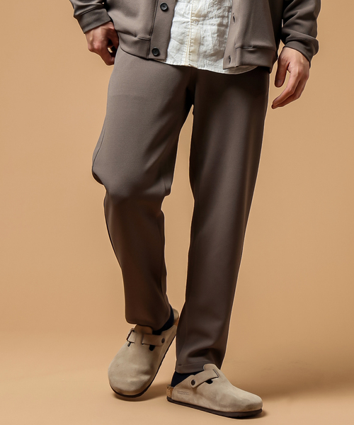 B.C STOCK(ベーセーストック)の「4WAY EASY TAPERED パンツ(その他パンツ・メンズ・ブラック/ブラウン系その他・LARGE/SMALL/MEDIUM)」の1枚目の写真