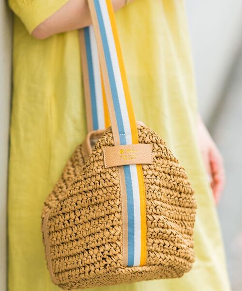 folna(フォルナ)の「【SHIPS any別注】Folna: ペーパー ワンハンドル バッグ◇(トートバッグ・レディース・ブラウン/ベージュ・ONE SIZE)」の22枚目の写真