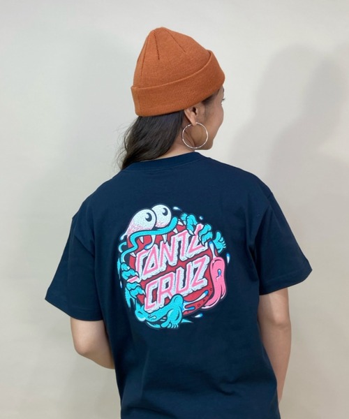 SANTA CRUZ(サンタクルーズ)の「【ムラサキスポーツ別注】SANTACRUZ/サンタクルーズ ビッグシルエット/オーバーサイズ/バックプリントTシャツ 502222435(Tシャツ/カットソー・レディース・ブラック/ホワイト/ブルー・L/M/XL)」の1枚目の写真