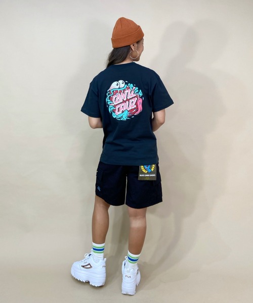 SANTA CRUZ(サンタクルーズ)の「【ムラサキスポーツ別注】SANTACRUZ/サンタクルーズ ビッグシルエット/オーバーサイズ/バックプリントTシャツ 502222435(Tシャツ/カットソー・レディース・ブラック/ホワイト/ブルー・L/M/XL)」の7枚目の写真