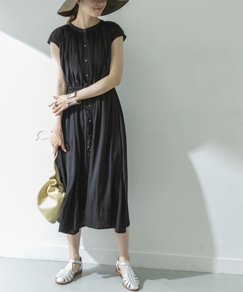 URBAN RESEARCH（アーバンリサーチ）の「フレンチスリーブヴィンテージサテンドロストワンピース（ワンピース・レディース・ブラウン/ベージュ系その他/ブラック・FREE）」の12枚目の写真