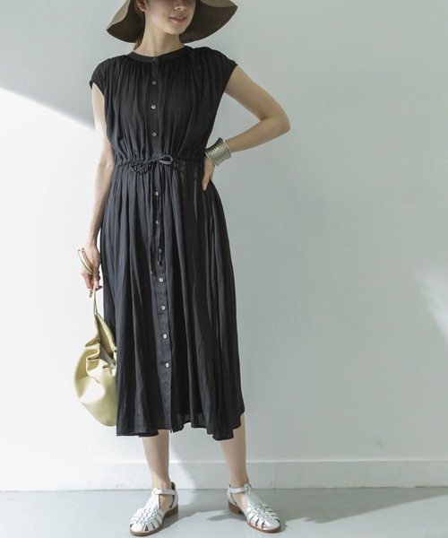 URBAN RESEARCH（アーバンリサーチ）の「フレンチスリーブヴィンテージサテンドロストワンピース（ワンピース・レディース・ブラウン/ベージュ系その他/ブラック・FREE）」の14枚目の写真