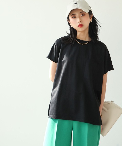 Chillfar(チルファー)の「ポケット付きビッグTシャツ(Tシャツ/カットソー・レディース・グリーン/ダークグレー/オフホワイト/ベージュ/ブラック・MEDIUM/LARGE)」の11枚目の写真