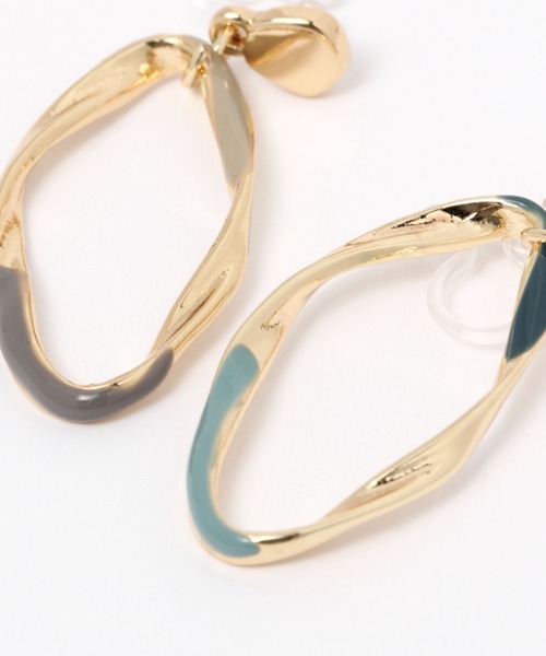 LAKOLE（ラコレ）の「カラードロップノンホールピアス / 275545（イヤリング・レディース・ブラウン/グリーン・FREE）」の3枚目の写真