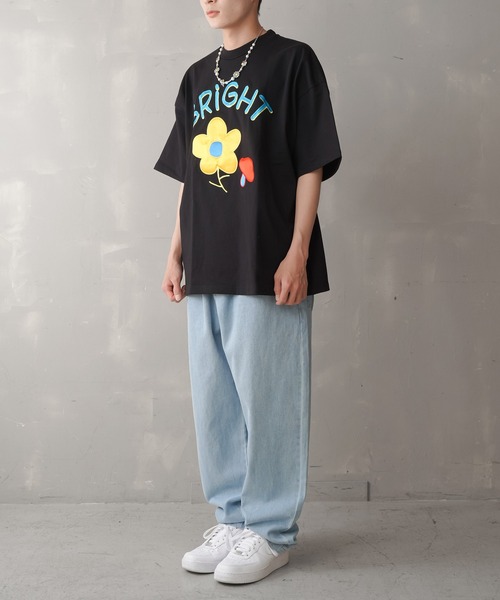 SPINNS(スピンズ)の「【ビッグシルエット】FLOWER MUSH 刺繍ワッペン ビッグTシャツ(Tシャツ/カットソー・メンズ・ホワイト/ブラック/ロイヤルブルー/オレンジ/レッド・ONESIZE)」の20枚目の写真