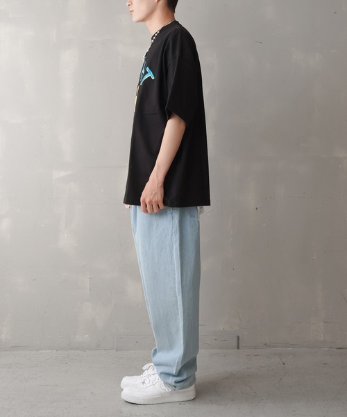 SPINNS(スピンズ)の「【ビッグシルエット】FLOWER MUSH 刺繍ワッペン ビッグTシャツ(Tシャツ/カットソー・メンズ・ホワイト/ブラック/ロイヤルブルー/オレンジ/レッド・ONESIZE)」の21枚目の写真
