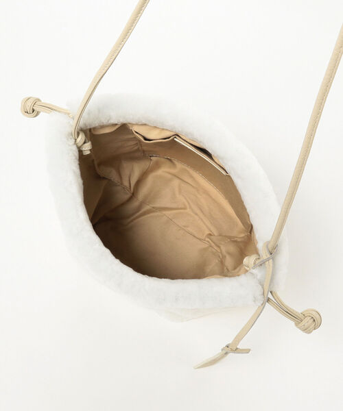 Demi-Luxe BEAMS(デミルクス ビームス)の「MARCO MASI / ムートン 巾着 ショルダーバッグ(ショルダーバッグ・レディース・ブラック/オフホワイト・ONE SIZE)」の9枚目の写真