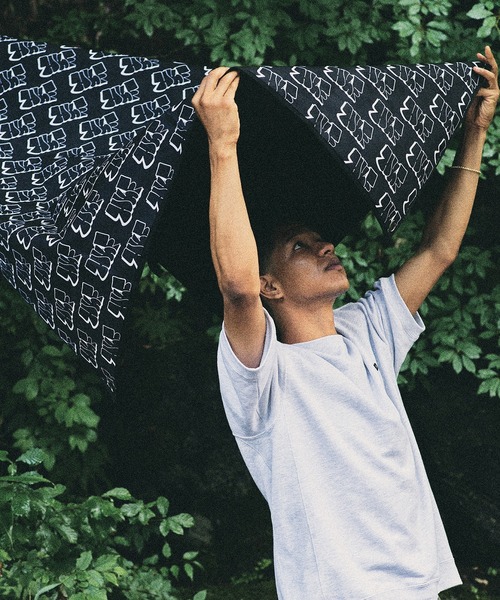 HUF（ハフ）の「BAR LOGO CREW / HUF Tシャツ カットソー スウェット（スウェット・メンズ・オレンジ系その他/ブラック/ホワイト/アッシュグレー・SMALL/MEDIUM/LARGE/X-LARGE/XX-LARGE）」の21枚目の写真