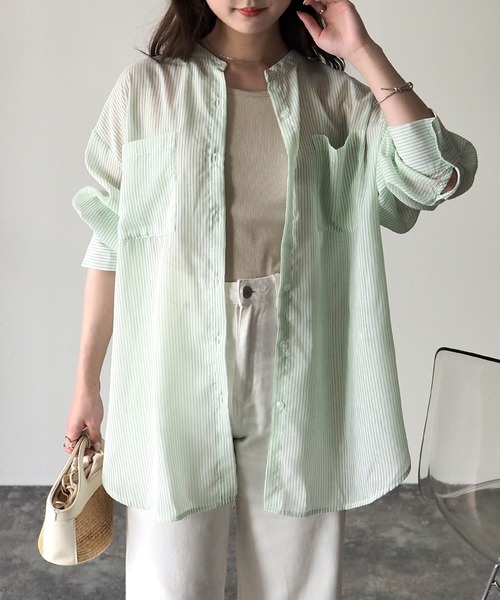 Riberry(リベリー)の「シアーストライプバックオープンシャツ(シャツ/ブラウス・レディース・グリーン/ブルー/パープル/イエロー・FREE)」の10枚目の写真