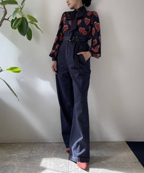 DOUBLE STANDARD CLOTHING(ダブルスタンダードクロージング)の「ハート柄サテンボウタイブラウス(シャツ/ブラウス・レディース・ブラック×レッド・38/36)」の14枚目の写真