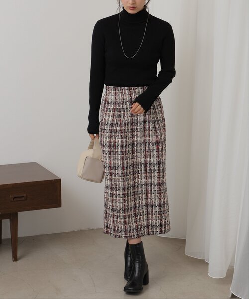 frames RAY CASSIN(フレームスレイカズン)の「袖口ボタン開き リブタートルプルオーバー(ニット/セーター・レディース・ブラック/ベージュ/レッド/オフホワイト/サックスブルー/イエロー/グリーン/ブラウン・FREE)」の15枚目の写真