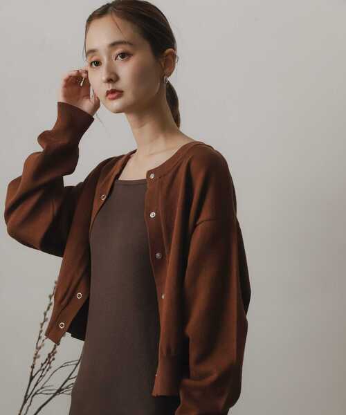 SENSE OF PLACE by URBAN RESEARCH(センスオブプレイスバイアーバンリサーチ)の「リングドットクルーネックカーディガン(カーディガン/ボレロ・レディース・ブルー/オートミール/ブラウン/ブラック/オレンジ・ONE)」の9枚目の写真