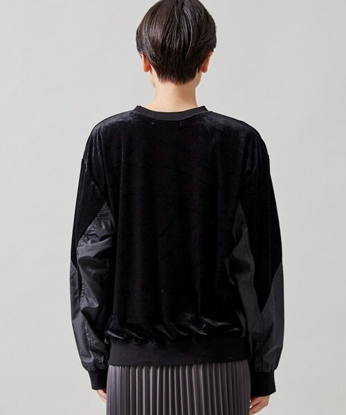 TOGA PULLA(トーガ プルラ)の「【TOGA PULLA(トーガプルラ)】ベロアジャージートップ TP22-JL262(Tシャツ/カットソー・レディース・ホワイト/ブラック・36)」の19枚目の写真