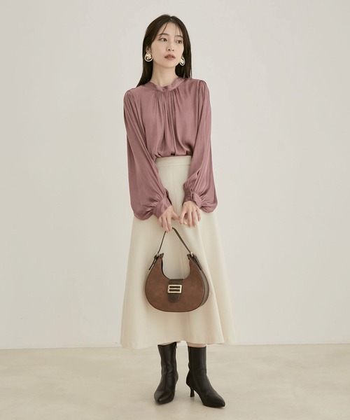VIS（ビス）の「【洗える】【前後2WAY】サテンギャザースタンドブラウス（シャツ/ブラウス・レディース・パープル/ネイビー/ベージュ系その他/キナリ/ピンク系その他2・FREE）」の14枚目の写真