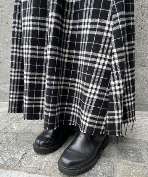 CIAOPANIC(チャオパニック)の「ウエストBAG付スウェードボリュームスカート(スカート・レディース・ブラック/カーキ/アイボリー・SMALL/MEDIUM)」の15枚目の写真