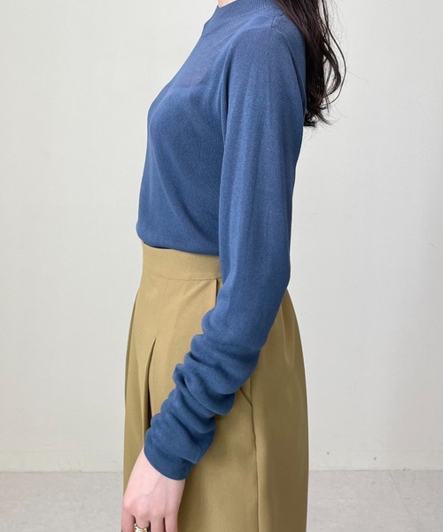 TEVALT（ヴァレット）の「シアー長袖ニット（Tシャツ/カットソー・レディース・パープル/ボルドー/ライトグレー/ブラック/アイボリー/ネイビー系・38）」の9枚目の写真
