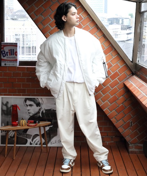 ８(eight)（エイト）の「中綿ＭＡ－１（MA-1・メンズ・ホワイト/ネイビー/カーキ/ブラック・MEDIUM/X-LARGE/LARGE）」の22枚目の写真