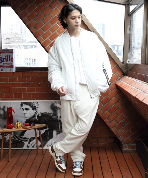 ８(eight)（エイト）の「中綿ＭＡ－１（MA-1・メンズ・ホワイト/ネイビー/カーキ/ブラック・MEDIUM/X-LARGE/LARGE）」の14枚目の写真