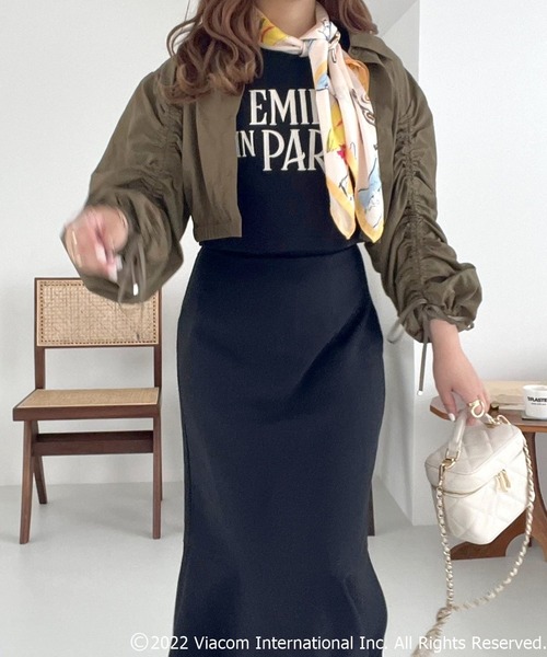 Heather（ヘザー）の「EMILY IN PARISスカーフ　157183（バンダナ/スカーフ・レディース・ホワイト系その他/レッド系その他・ONE SIZE）」の7枚目の写真