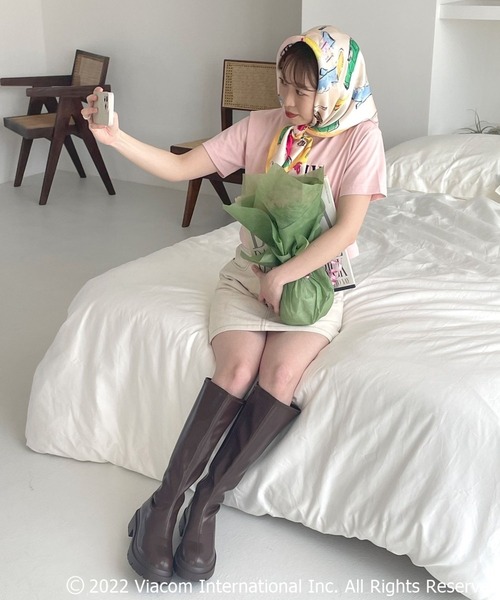 Heather（ヘザー）の「EMILY IN PARISスカーフ　157183（バンダナ/スカーフ・レディース・ホワイト系その他/レッド系その他・ONE SIZE）」の13枚目の写真