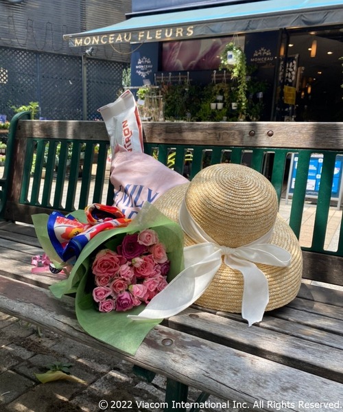 Heather（ヘザー）の「EMILY IN PARISスカーフ　157183（バンダナ/スカーフ・レディース・ホワイト系その他/レッド系その他・ONE SIZE）」の21枚目の写真