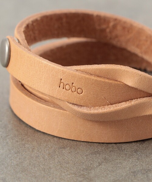 hobo(ホーボー)の「hobo/ホーボー TRIPLE WRAP BRACELET OILED COW LEATHER/トリプル ラップ ブレスレッド オイルド カウレザー(ブレスレット・メンズ・ブラック/ネイビー・フリ-)」の4枚目の写真