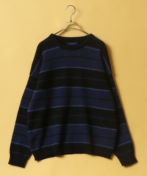 ANPAS(アンパス)の「Mohair Touch Oversized Shaggy Knit Pullover/モヘアタッチ オーバーサイズ シャギーニット プルオーバー(ニット/セーター・メンズ・ライトブルー/ブラック/ダークグリーン/パープル系その他/バーガンディー/グレイッシュベージュ/ブラック系その他/グリーン系その他/ブルー系その他/イエロー/ブルー/セージグリーン/ブラック系その他2・M/L)」の4枚目の写真