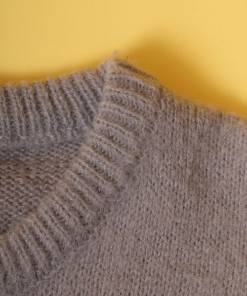 ANPAS(アンパス)の「Mohair Touch Oversized Shaggy Knit Pullover/モヘアタッチ オーバーサイズ シャギーニット プルオーバー(ニット/セーター・メンズ・ライトブルー/ブラック/ダークグリーン/パープル系その他/バーガンディー/グレイッシュベージュ/ブラック系その他/グリーン系その他/ブルー系その他/イエロー/ブルー/セージグリーン/ブラック系その他2・M/L)」の15枚目の写真