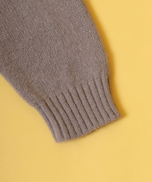 ANPAS(アンパス)の「Mohair Touch Oversized Shaggy Knit Pullover/モヘアタッチ オーバーサイズ シャギーニット プルオーバー(ニット/セーター・メンズ・ライトブルー/ブラック/ダークグリーン/パープル系その他/バーガンディー/グレイッシュベージュ/ブラック系その他/グリーン系その他/ブルー系その他/イエロー/ブルー/セージグリーン/ブラック系その他2・M/L)」の17枚目の写真