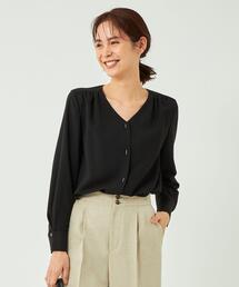 ELIN × green label relaxing 洗えるVネックブラウス ELIN（エリン）の「【別注】＜ELIN (エリン)＞Vネック ブラウス