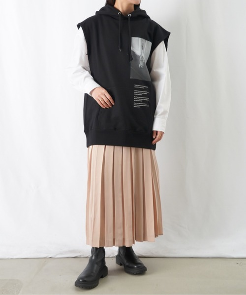 blanc basque（ブランバスク）の「BLANC basque ブランバスク カットオフリメイクノースリパーカー（パーカー・レディース・ブラック/グレー・FREE）」の3枚目の写真