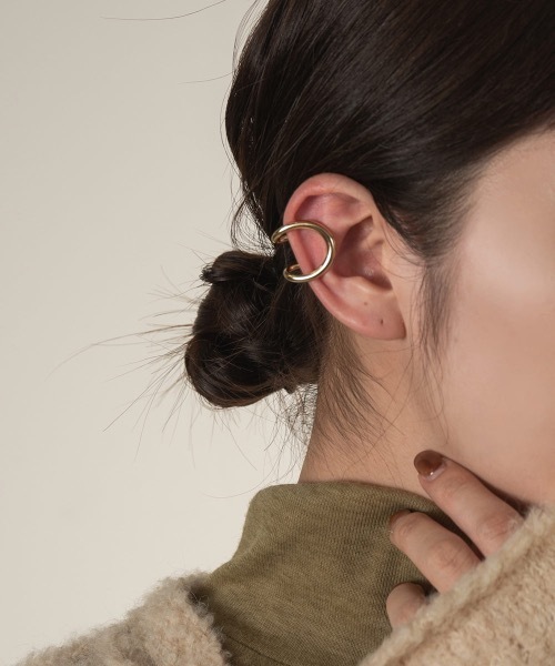 lawgy（ラウジー）の「hoop ear cuff（イヤーカフ・レディース・シルバー/ゴールド・FREE）」の4枚目の写真