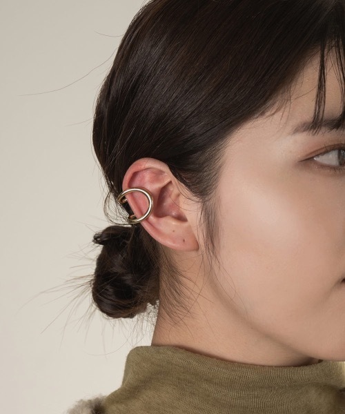 lawgy（ラウジー）の「hoop ear cuff（イヤーカフ・レディース・シルバー/ゴールド・FREE）」の3枚目の写真
