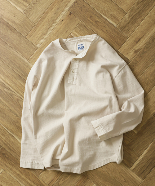 ARMY TWILL(アーミーツイル)の「【ARMY TWILL / アーミーツイル】別注 ヘンリーネック ロンT(Tシャツ/カットソー・メンズ・ホワイト/ベージュ/ネイビー・LARGE/MEDIUM)」の11枚目の写真