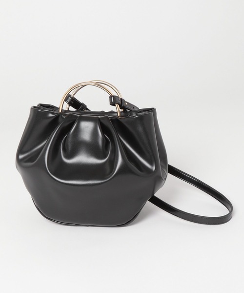 LEPSIM（レプシィム）の「メタルハンドル2WAYバッグ　176623（ハンドバッグ・レディース・アイボリー/ブラック・ONE SIZE）」の5枚目の写真