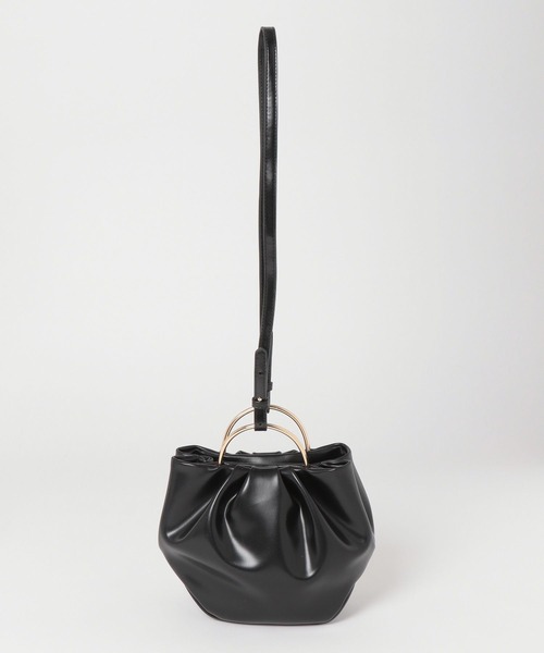 LEPSIM（レプシィム）の「メタルハンドル2WAYバッグ　176623（ハンドバッグ・レディース・アイボリー/ブラック・ONE SIZE）」の9枚目の写真